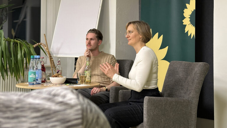 Franziska Brantner besucht Mitglieder in Hannover