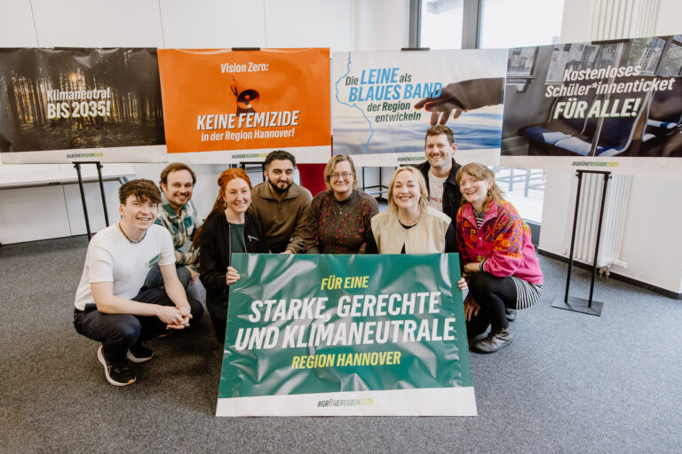 Kostenloses Schülerticket für alle: Grüne in der Region Hannover beschließen Wahlprogramm